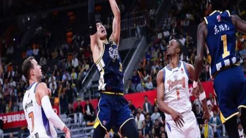 大乐透期号专家推荐：拜仁球员实力分析，前区十码预测